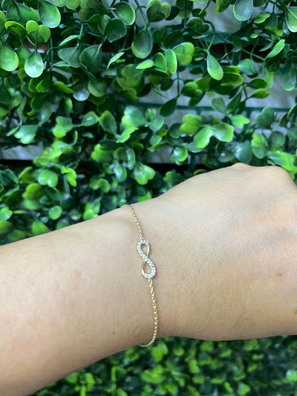 ESCLAVA INFINITO DE ORO