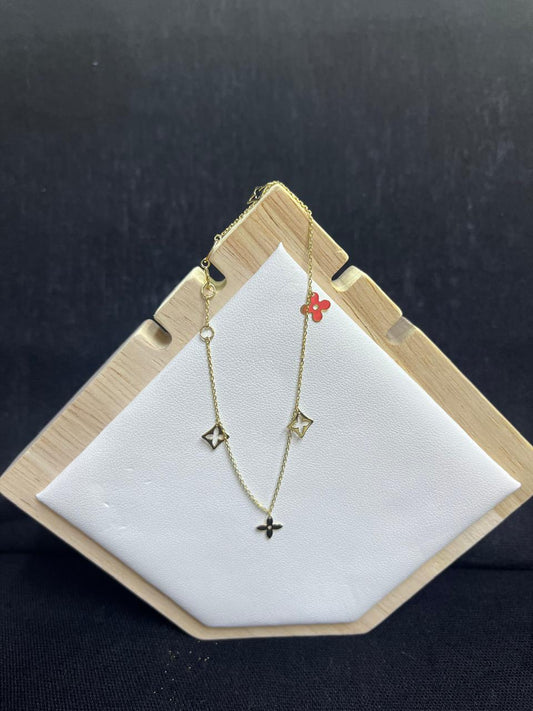 ESCLAVA DE ORO TREBOL