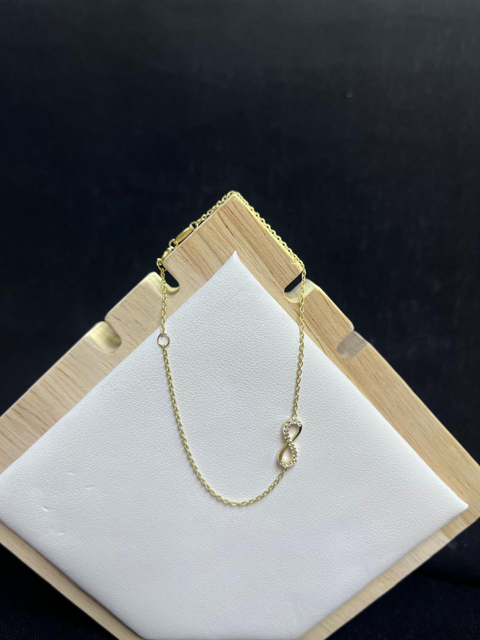 ESCLAVA INFINITO DE ORO