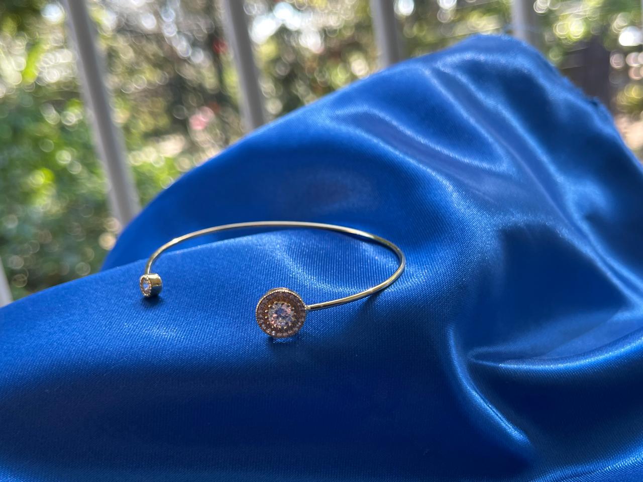 PULSERA DE CON PIEDRA