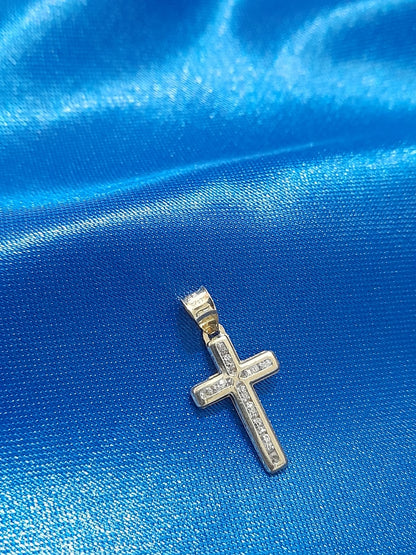 DIJE DE CRUZ MEDIANO DE ORO